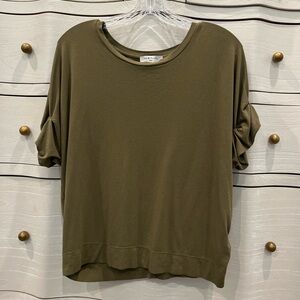 Habitual Top Size Small